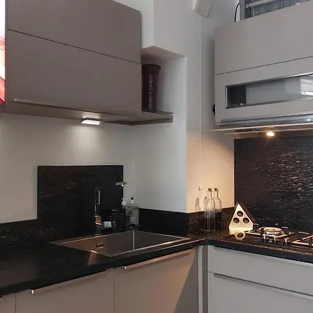 Apartment Cozy With Garden *