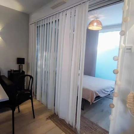 Apartment Cozy With Garden Calvi (Corsica)